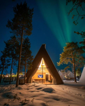 Holmen Husky Lodge
